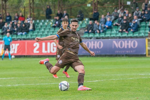 赛场就是这 赛场就是这